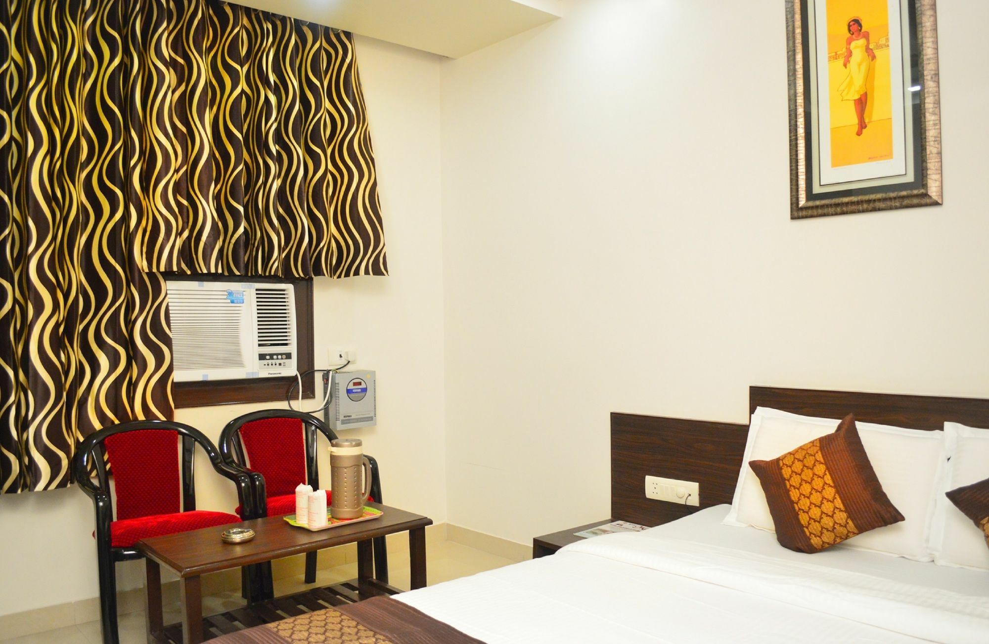 Hotel Abhinandan Inn Dźajpur Zewnętrze zdjęcie
