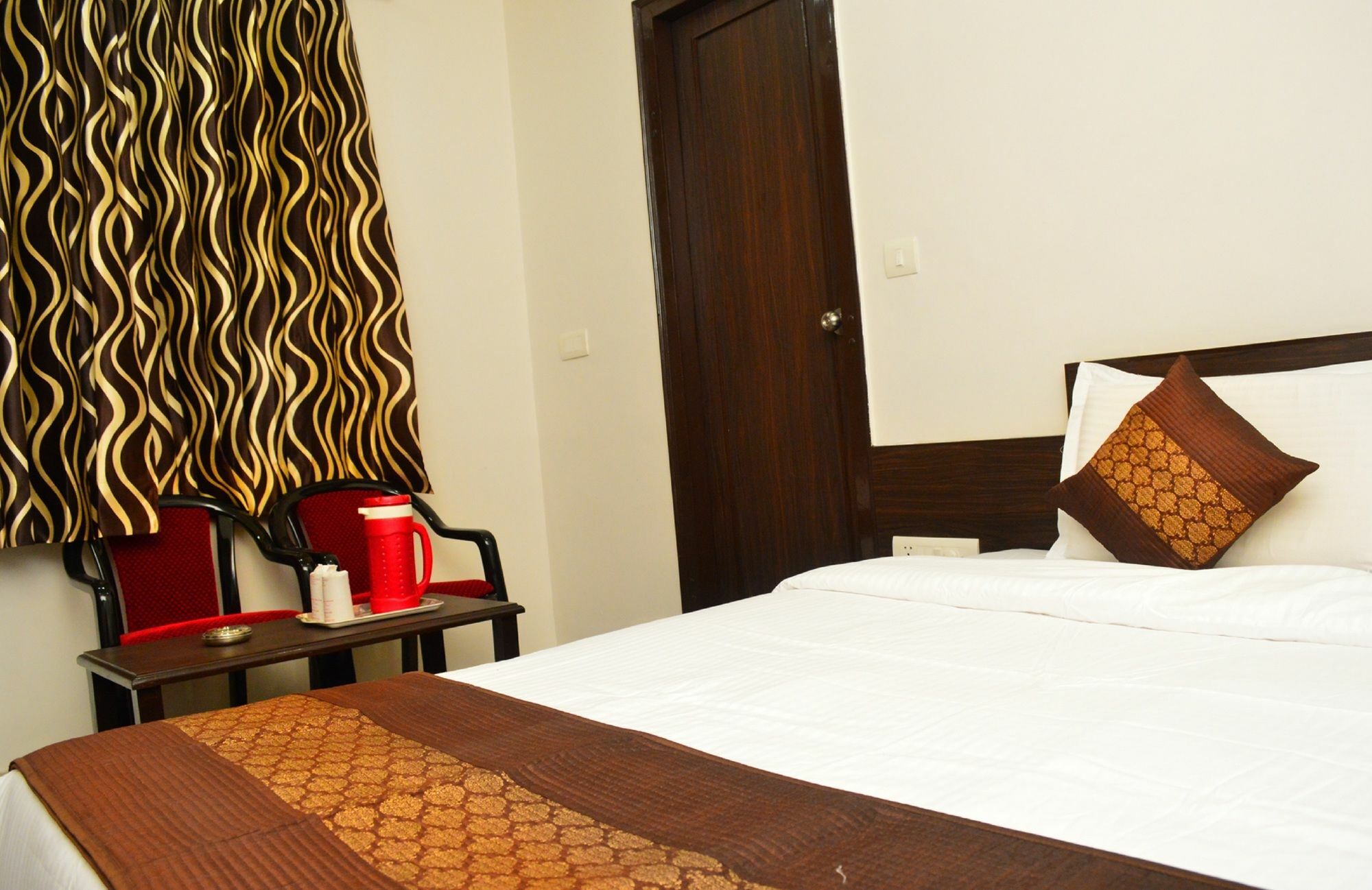 Hotel Abhinandan Inn Dźajpur Zewnętrze zdjęcie